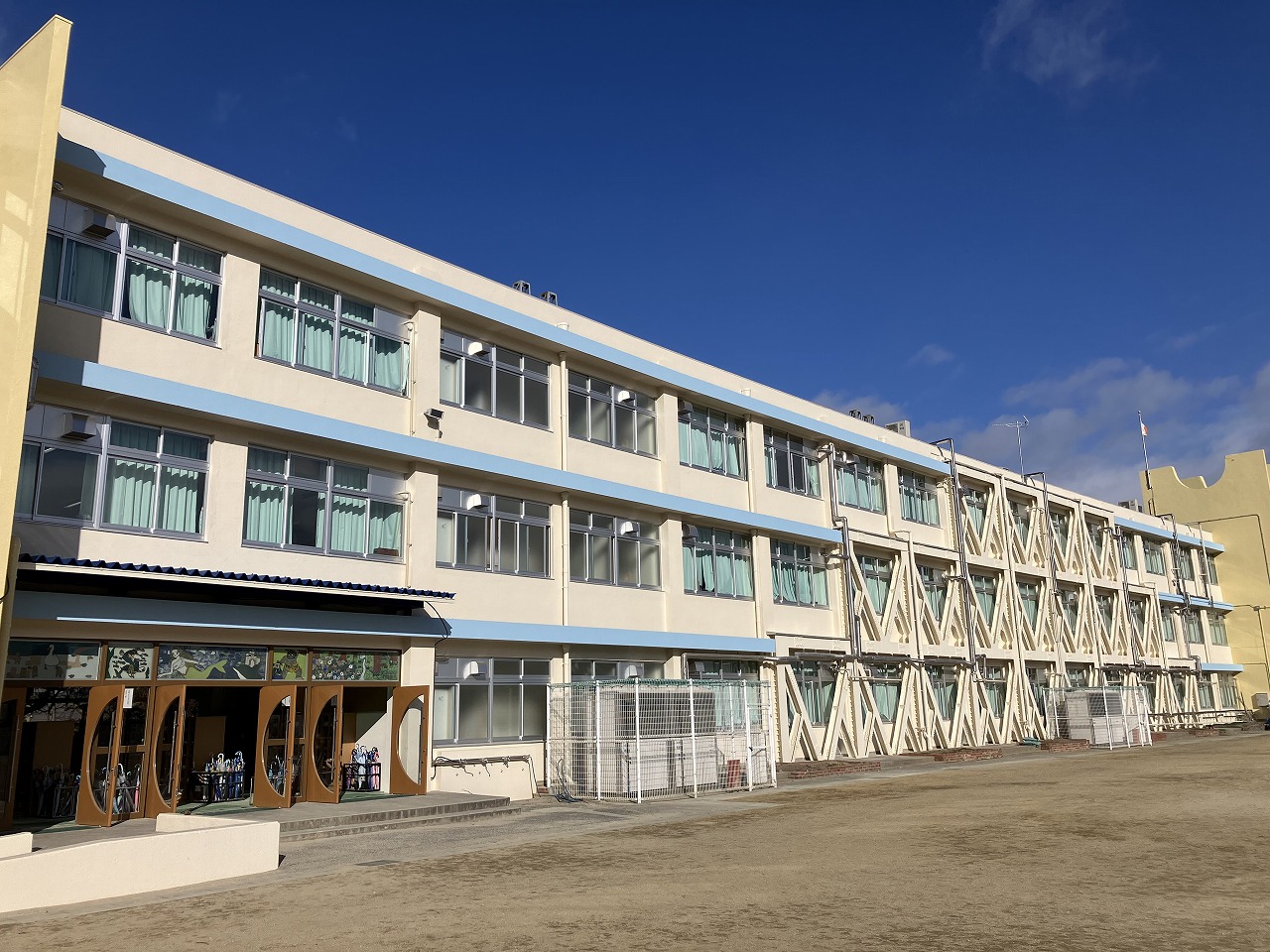 晴嵐小学校長寿命化改良等工事(監理)